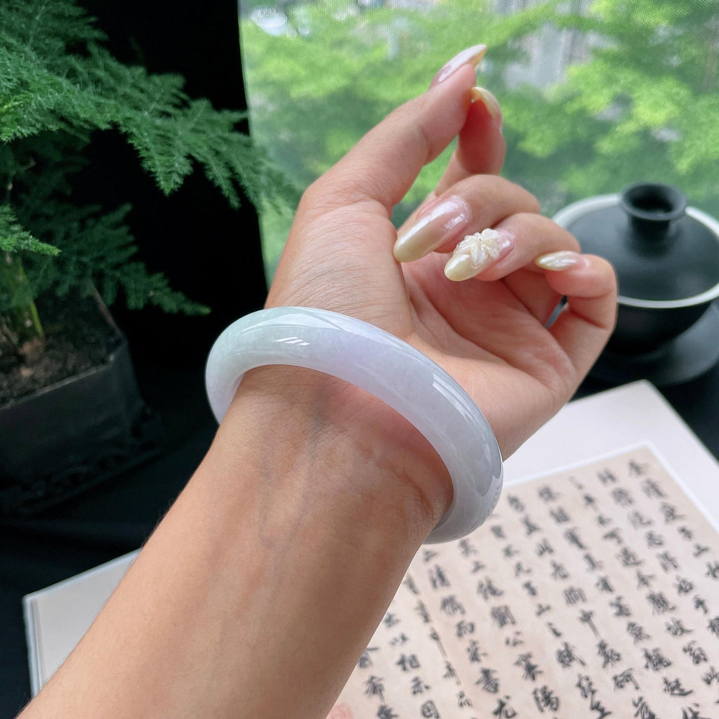 细糯种淡春彩正圈平安镯57圈 天然缅甸A货翡翠（yc473068）