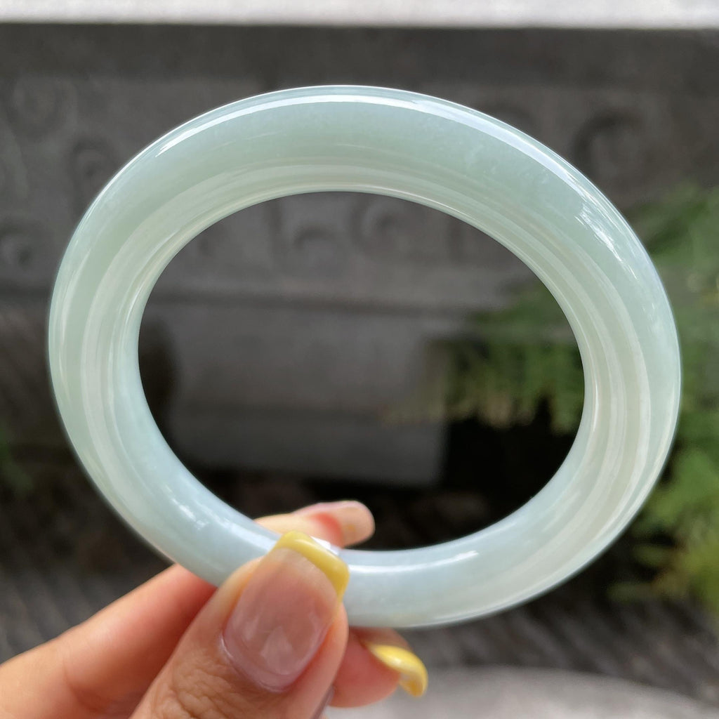 细糯种湖水绿圆条手镯55.6圈         天然缅甸A货翡翠（yc387382）