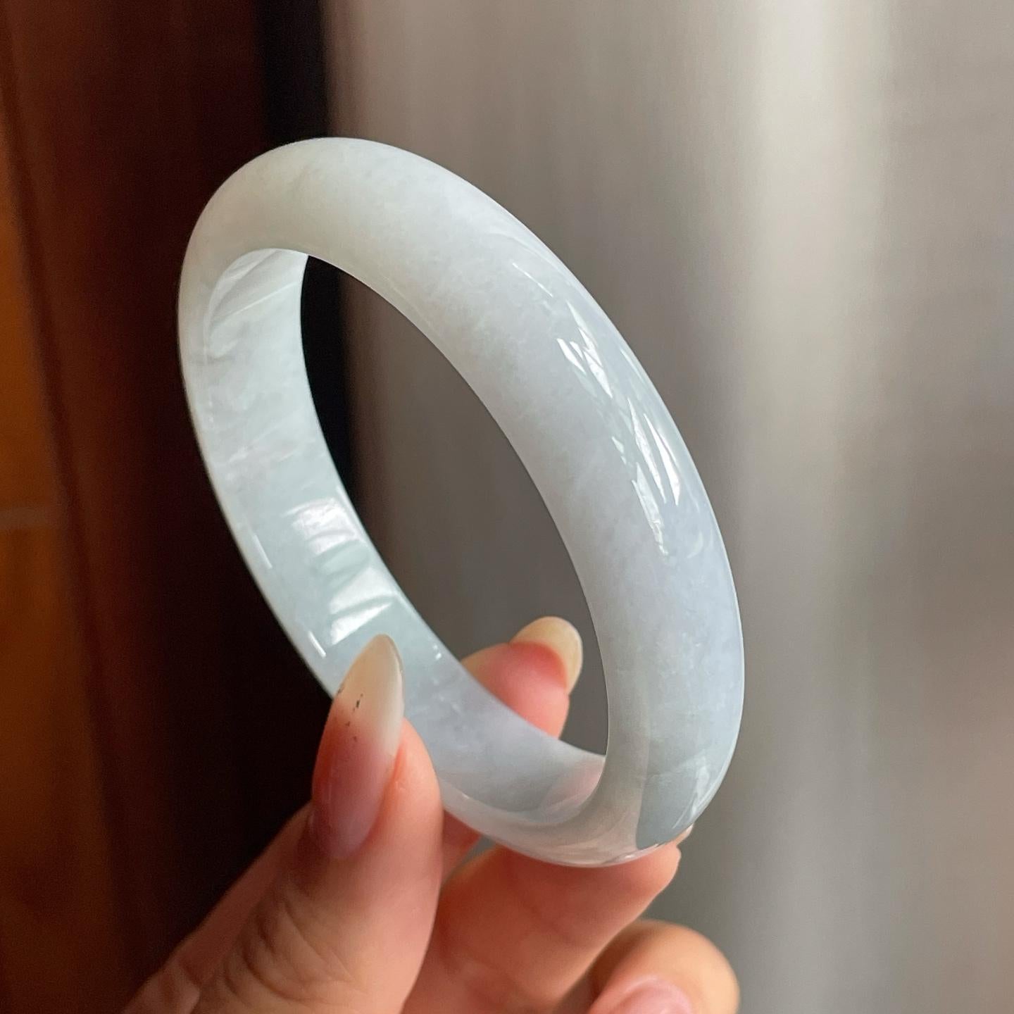 糯冰种淡底色翡翠平安镯（54mm）（yc217401）