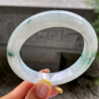 大圈口     细糯种飘花正圈平安镯61.1圈      天然缅甸A货翡翠（yc383112）