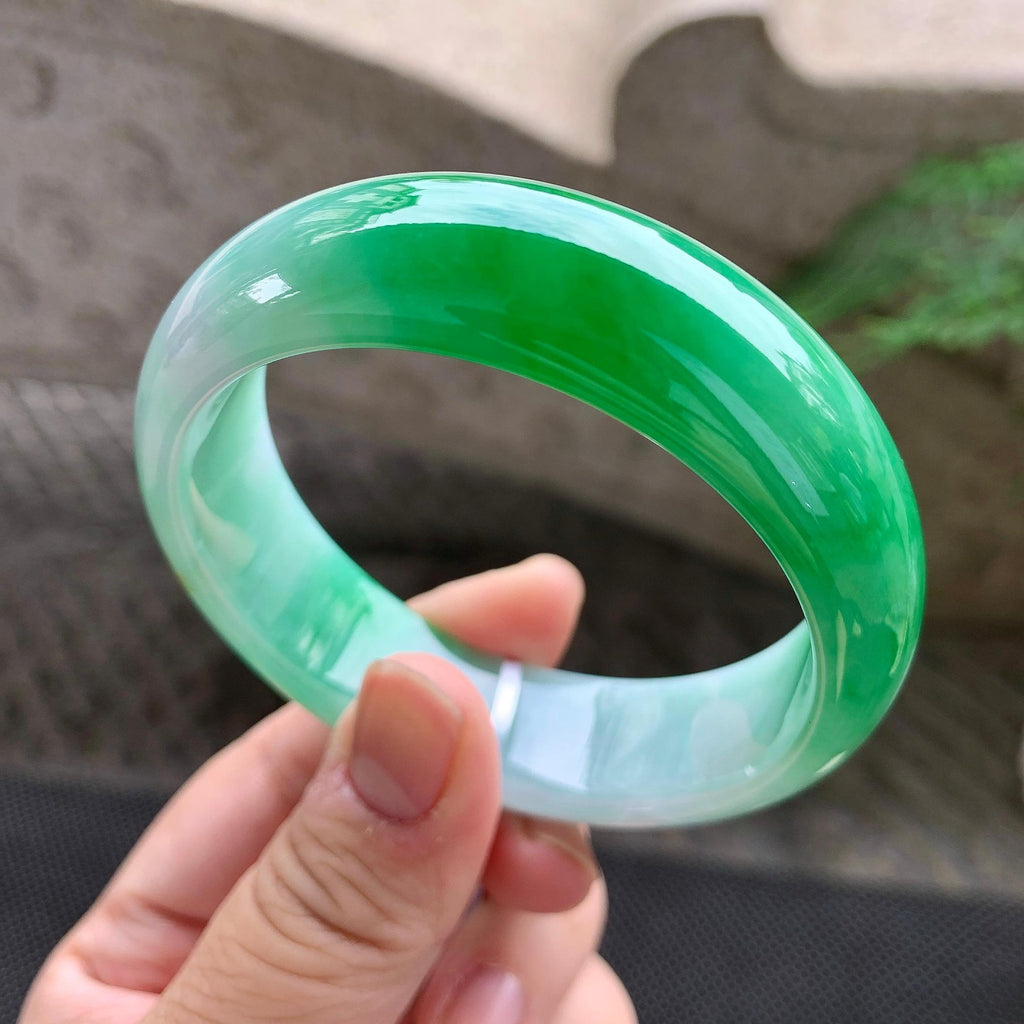 糯冰种阳绿宽版轮胎手镯（56.8mm）（yc259000）