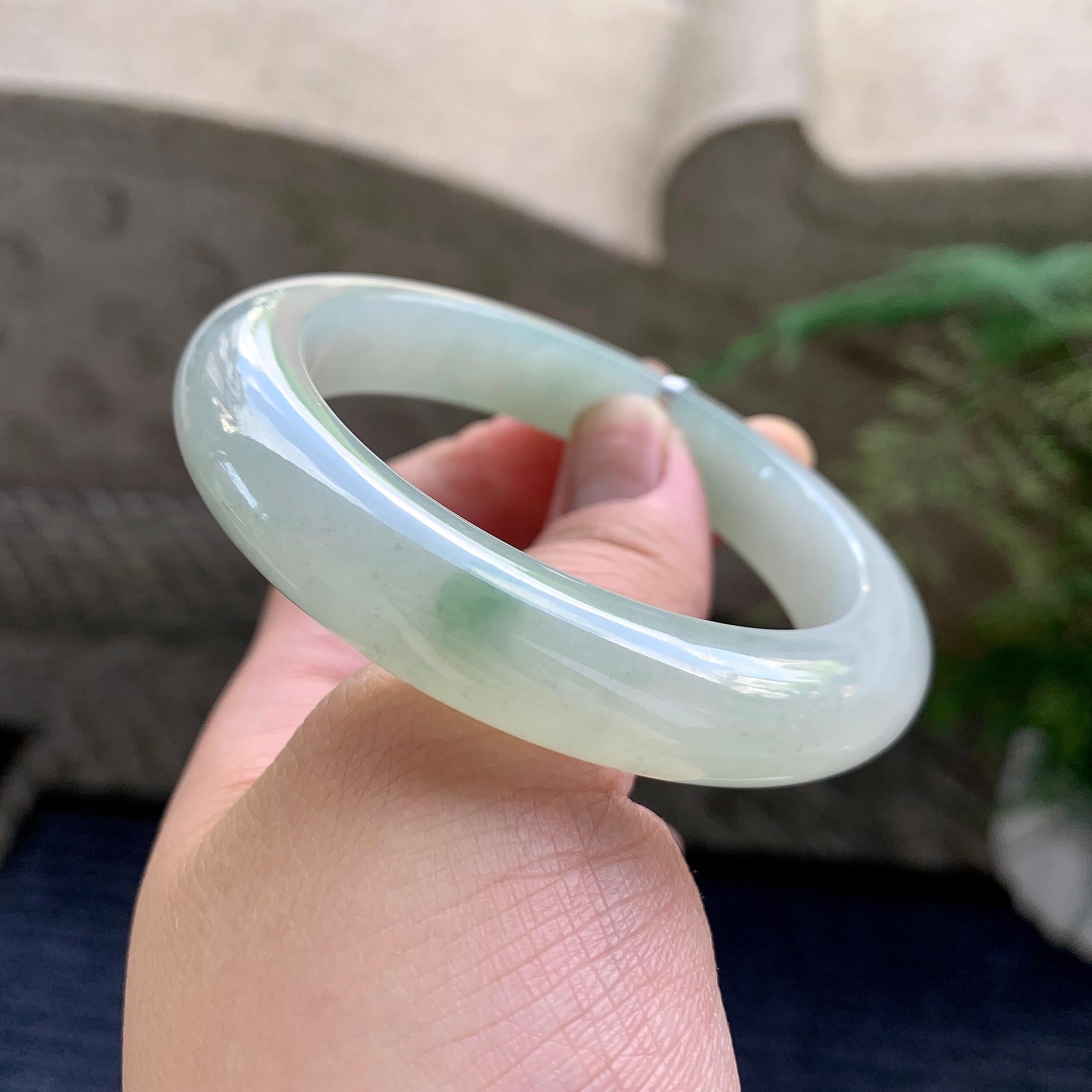 糯冰种晴底飘花平安镯（53.6mm）（yc226061）
