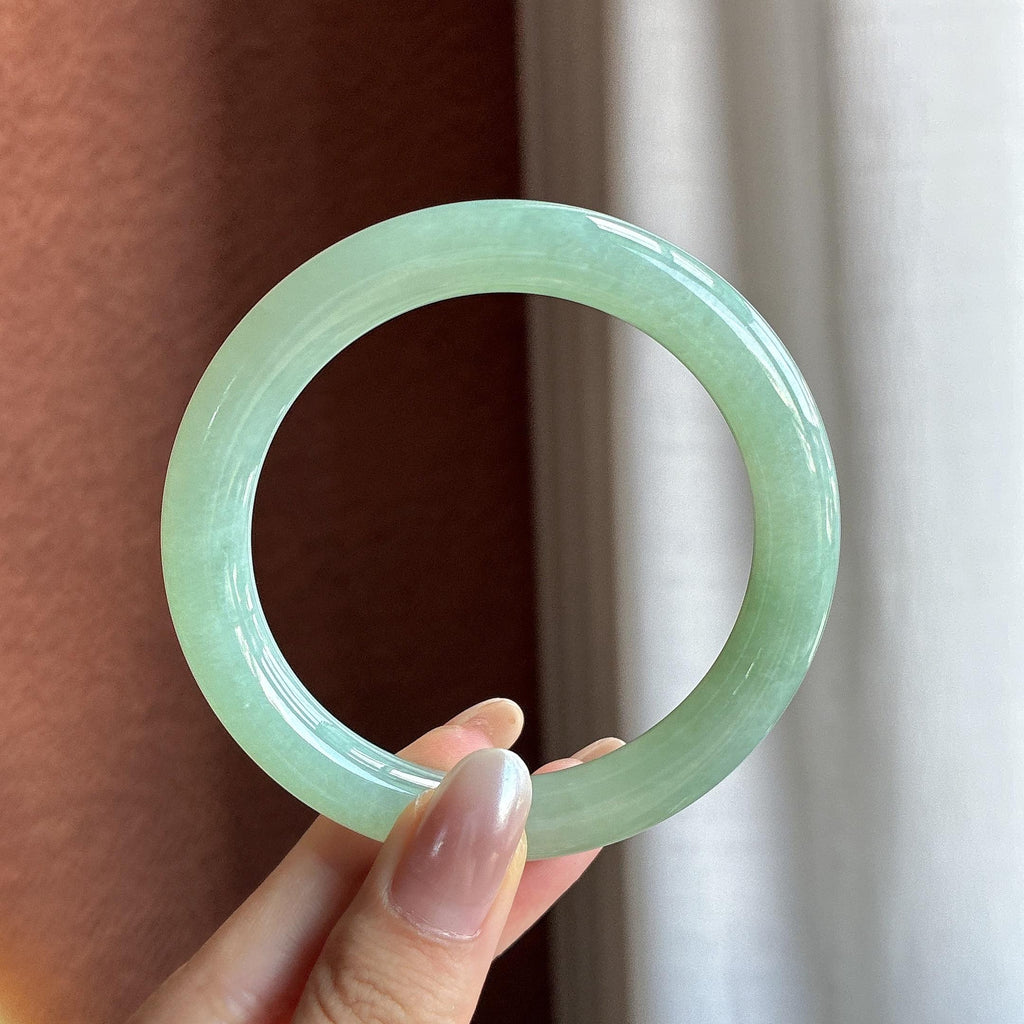 糯冰晴底圆条手镯 57圈（yc722390）