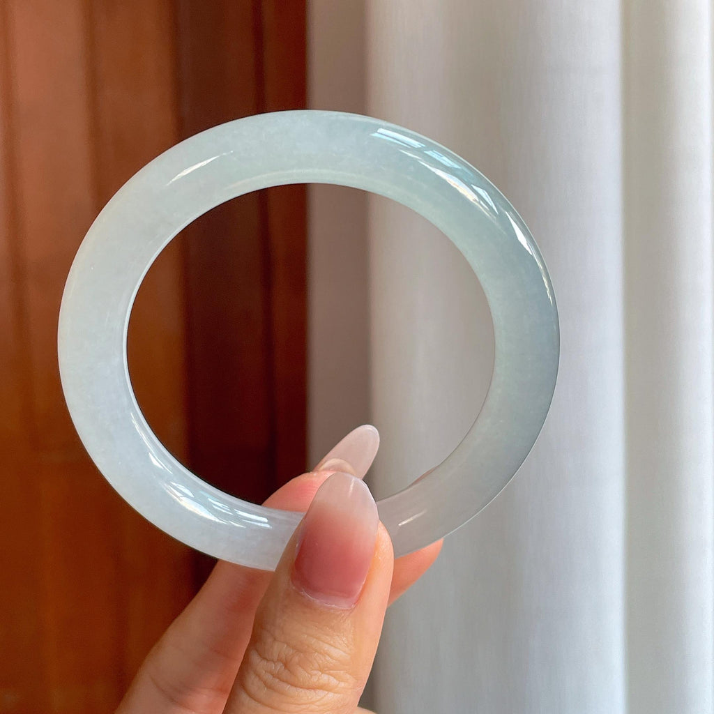 冰种淡底色翡翠圆条手镯（56.5mm）（yc310275）