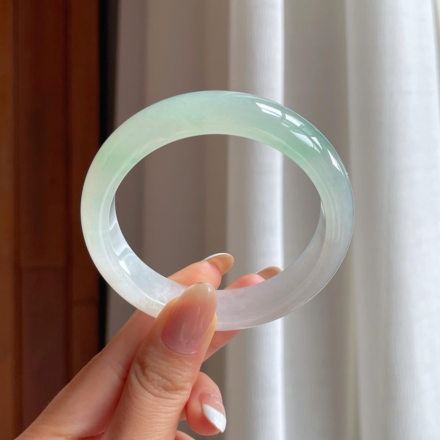 冰种带色翡翠平安镯（56.3mm)（yc388728）