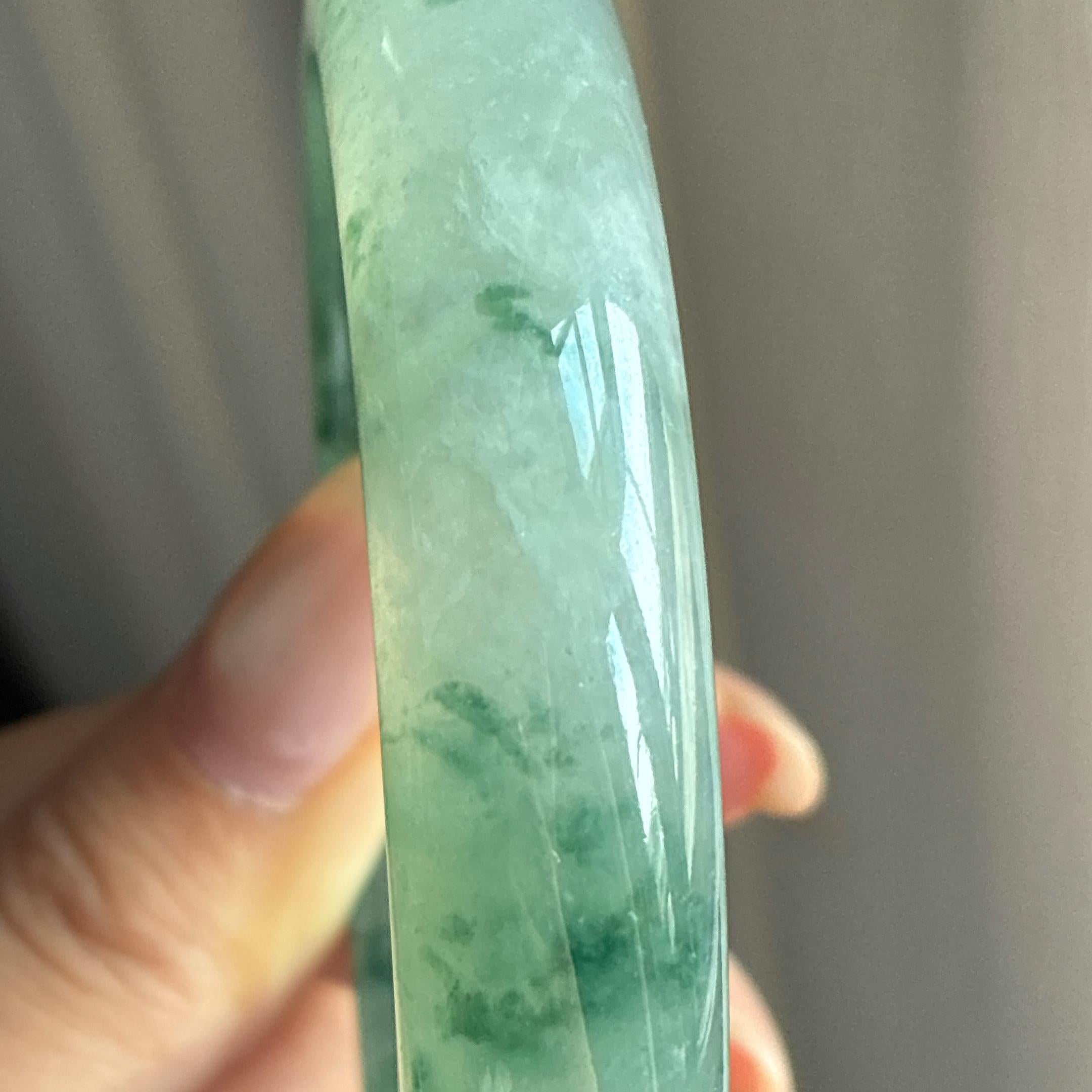 糯冰飘花翡翠平安镯 58圈（yc436756）