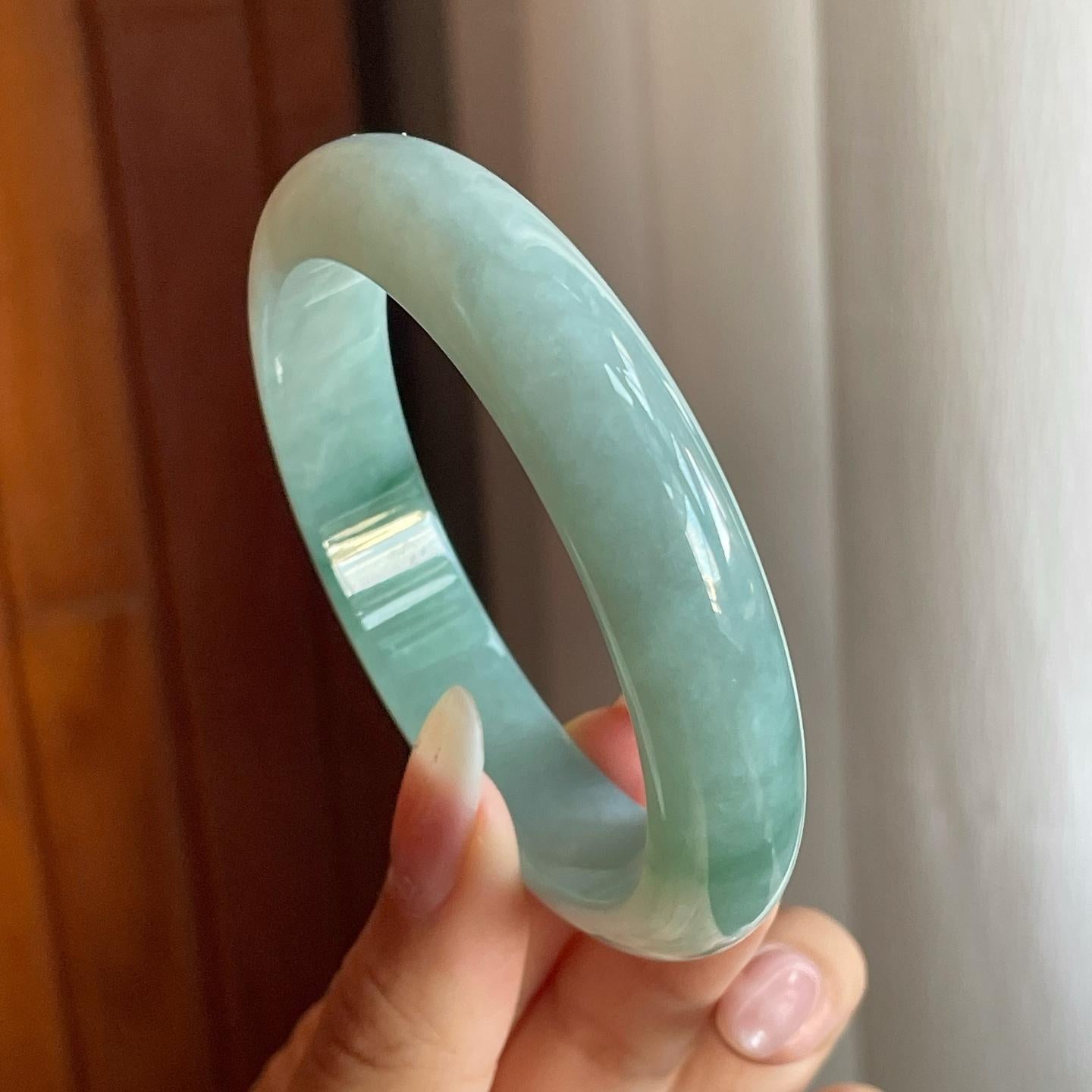 糯冰种晴底飘花翡翠平安镯（57.6mm）（yc220239）