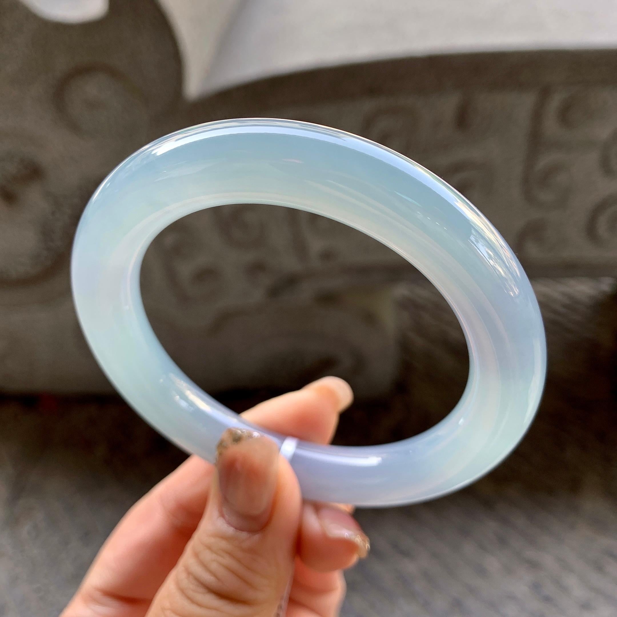 糯冰种蓝底紫罗兰圆条手镯（56.6mm）（yc295573）