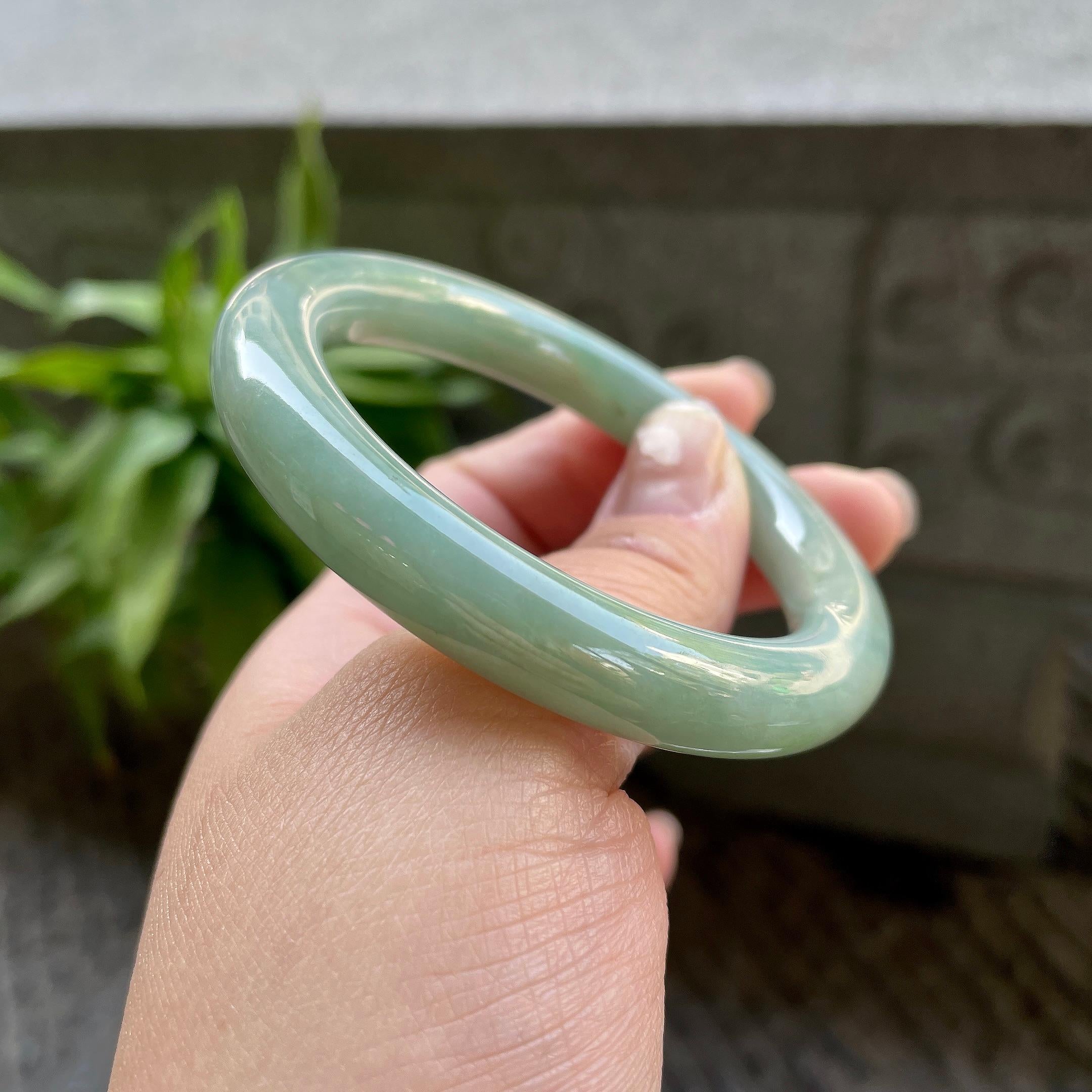 糯种油青圆条手镯（54.4mm）（yc310103）