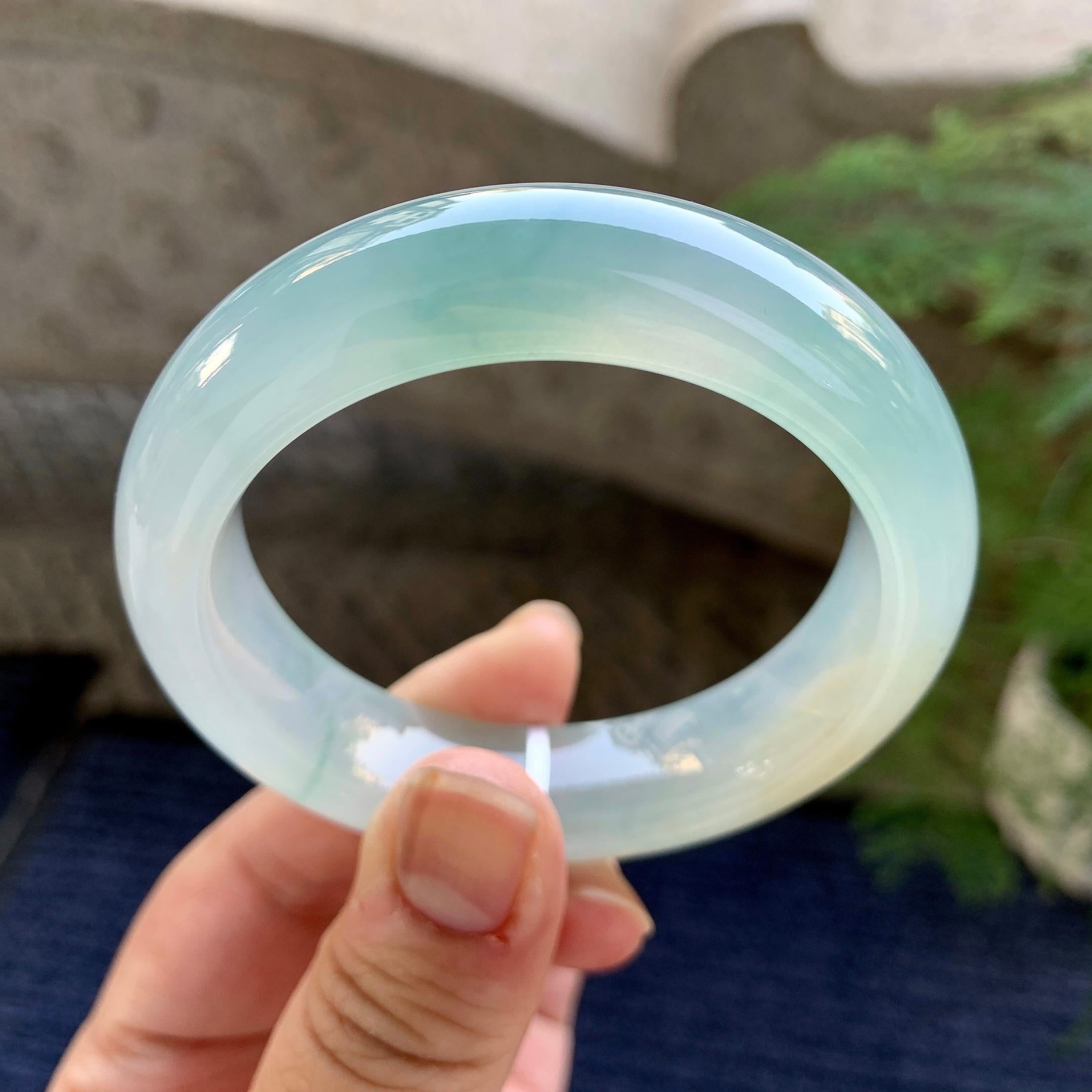 糯冰种晴水飘黄翡宽版轮胎手镯（52.2mm）（yc249465）