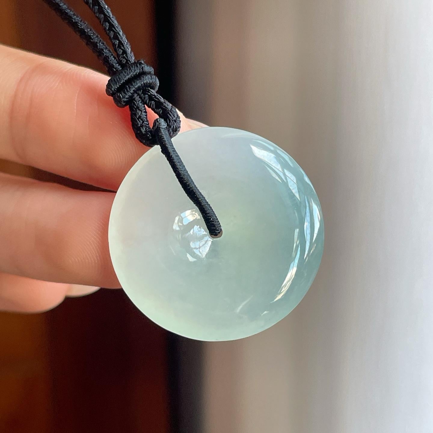 糯冰淡底色翡翠平安扣（yc241873）