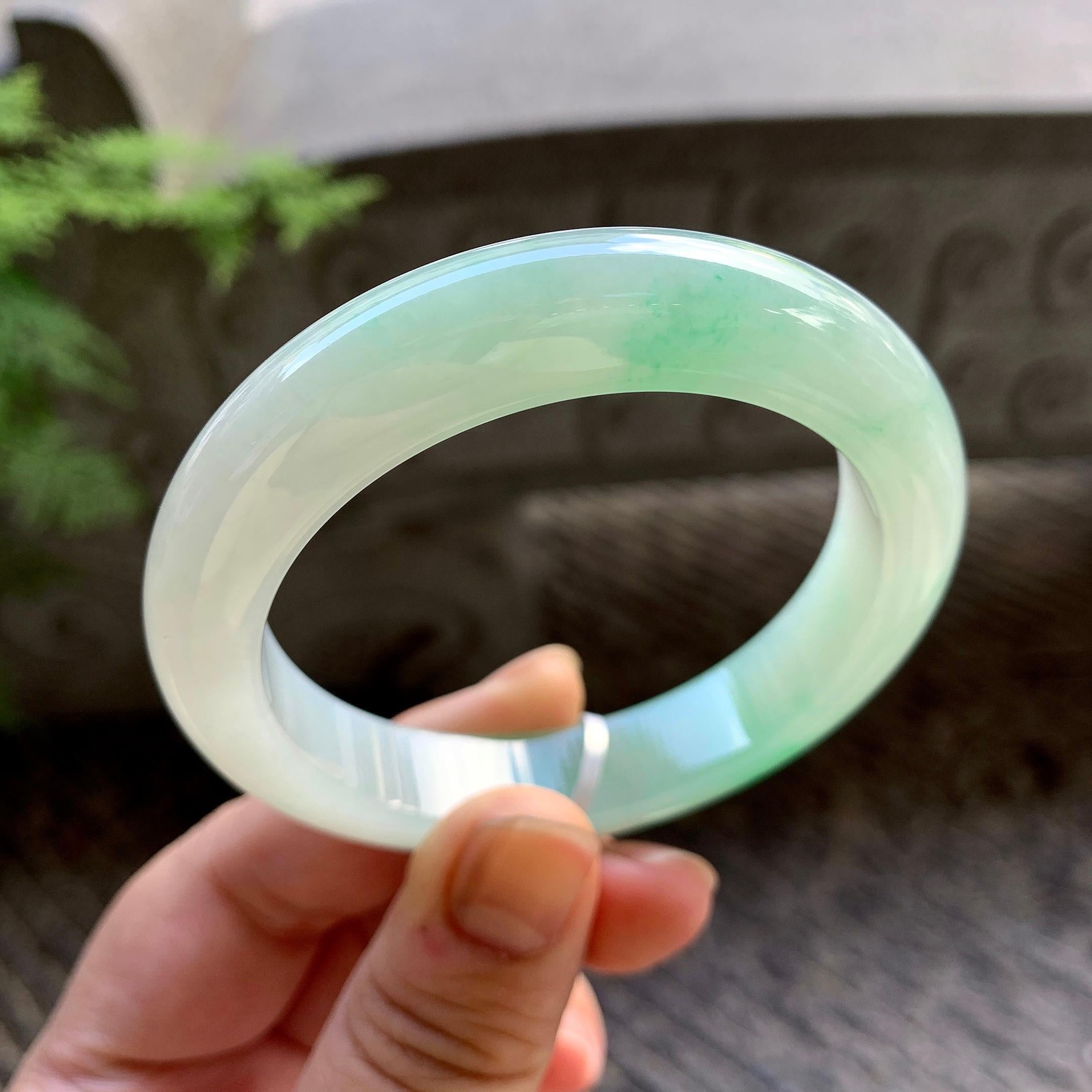 细糯种飘绿平安镯（54.2mm）（yc202373）