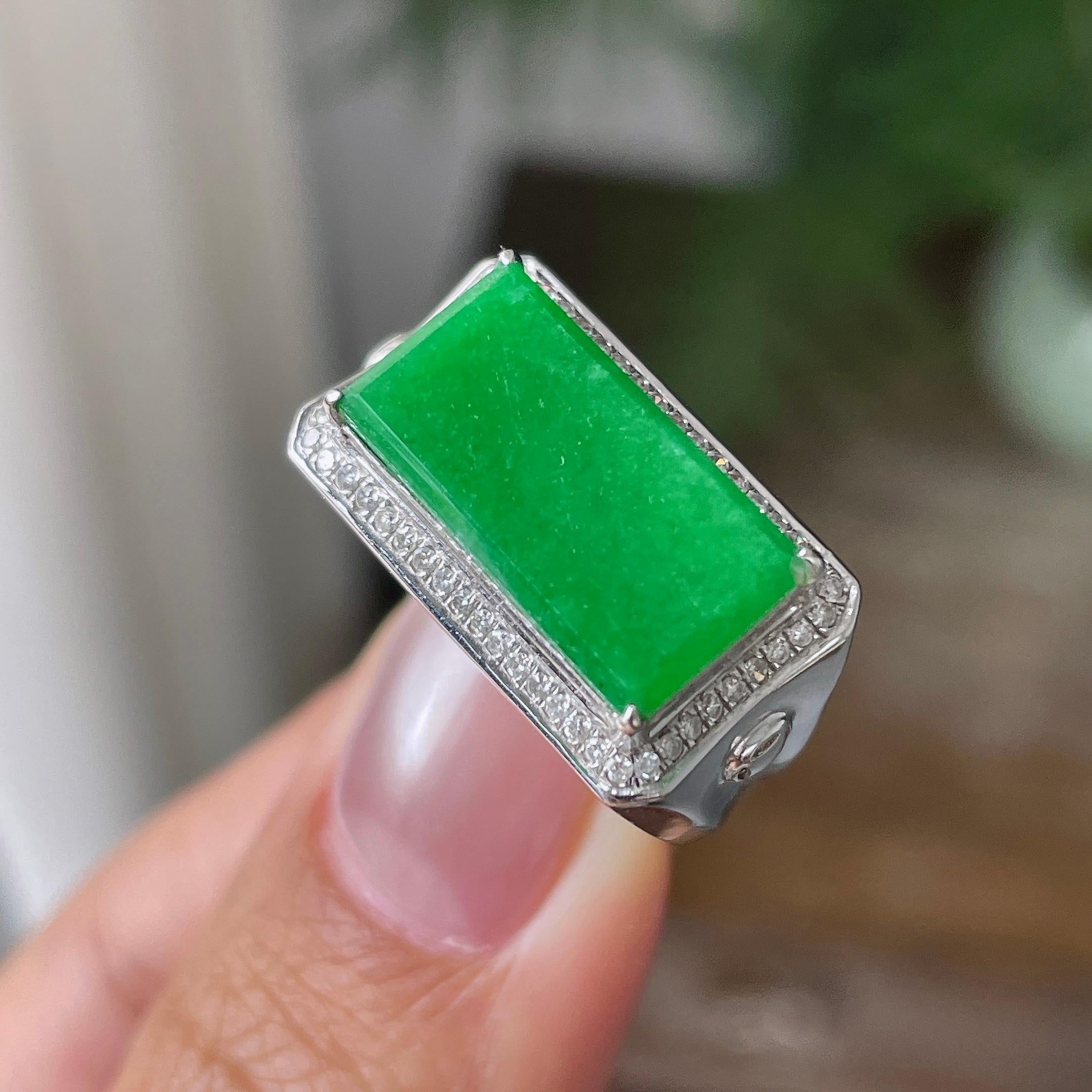 18k金钻镶细糯种满绿马鞍戒指    天然缅甸A货翡翠（yc362073）