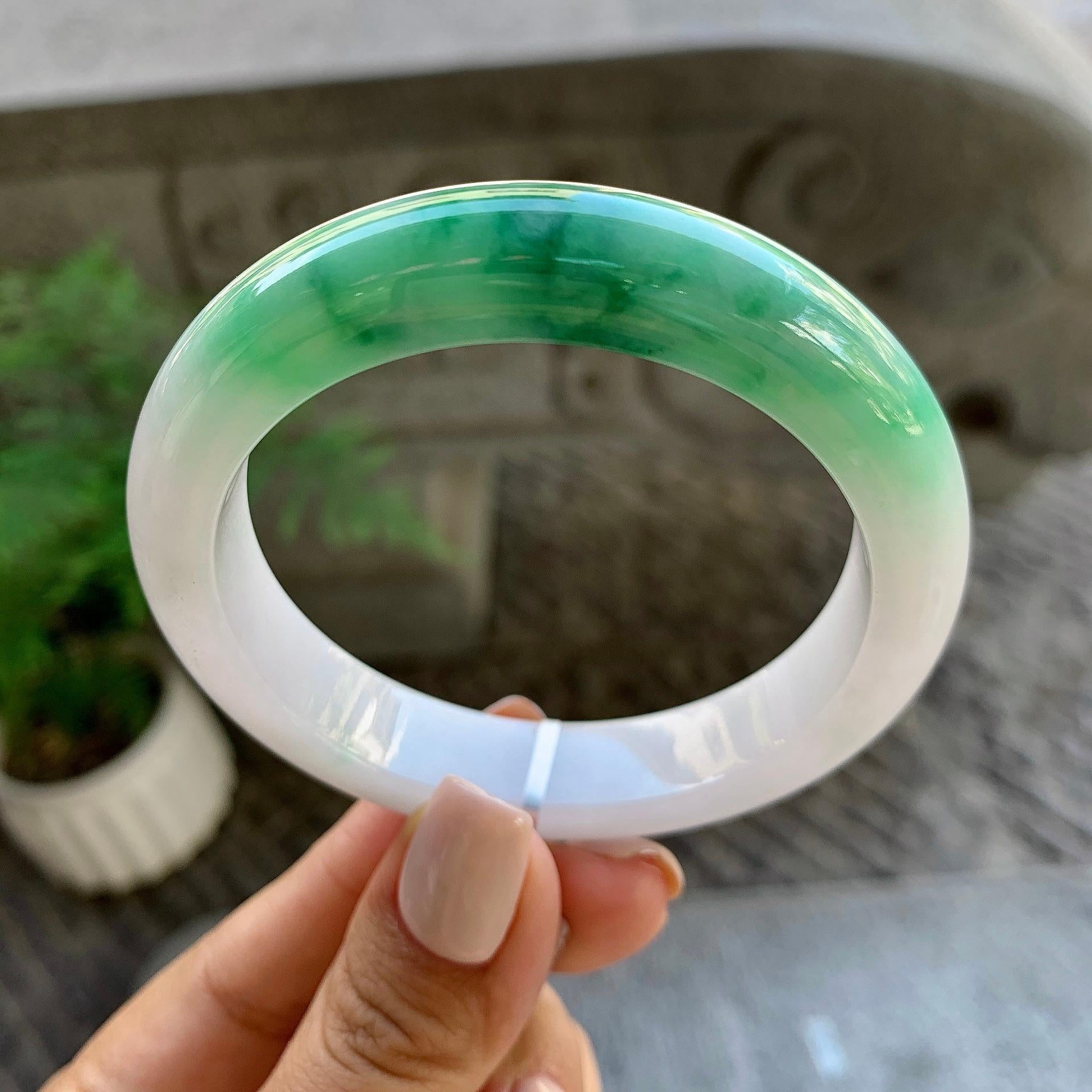 细糯种飘绿平安镯（55.6mm）（yc213156）