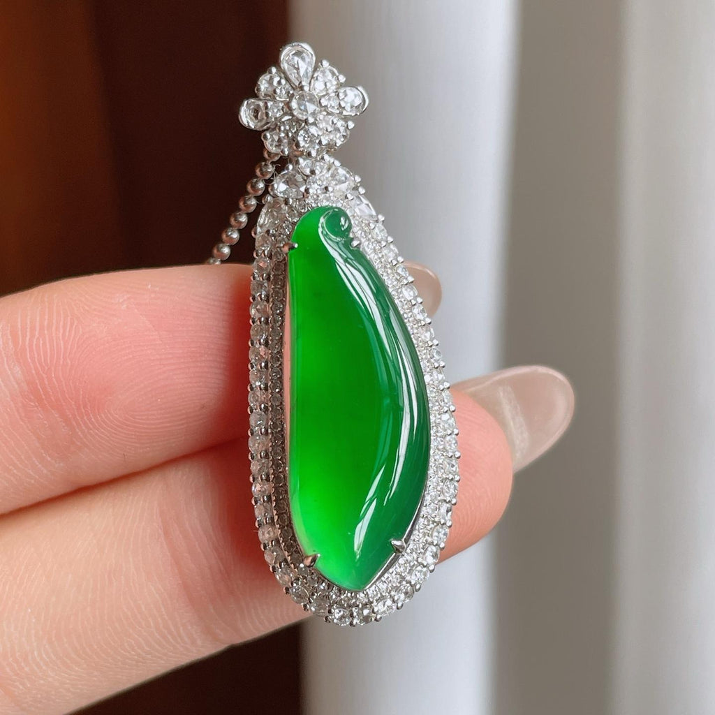 18k金镶冰种满绿翡翠福瓜（yc246195）