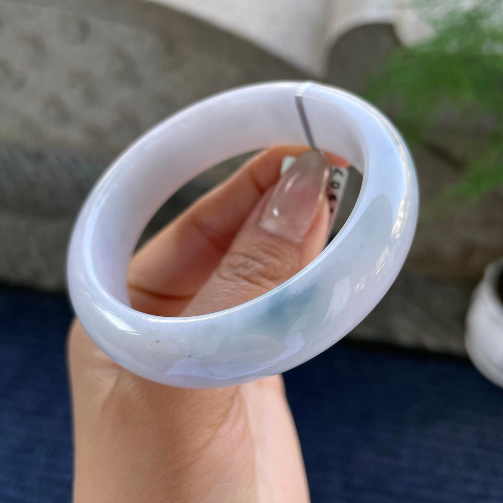 宽版轮胎镯   糯种飘花正圈宽版轮胎镯56.2圈    天然缅甸A货翡翠（yc352023）