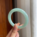 糯冰晴底翡翠圆条手镯（55.8mm)（yc404012）