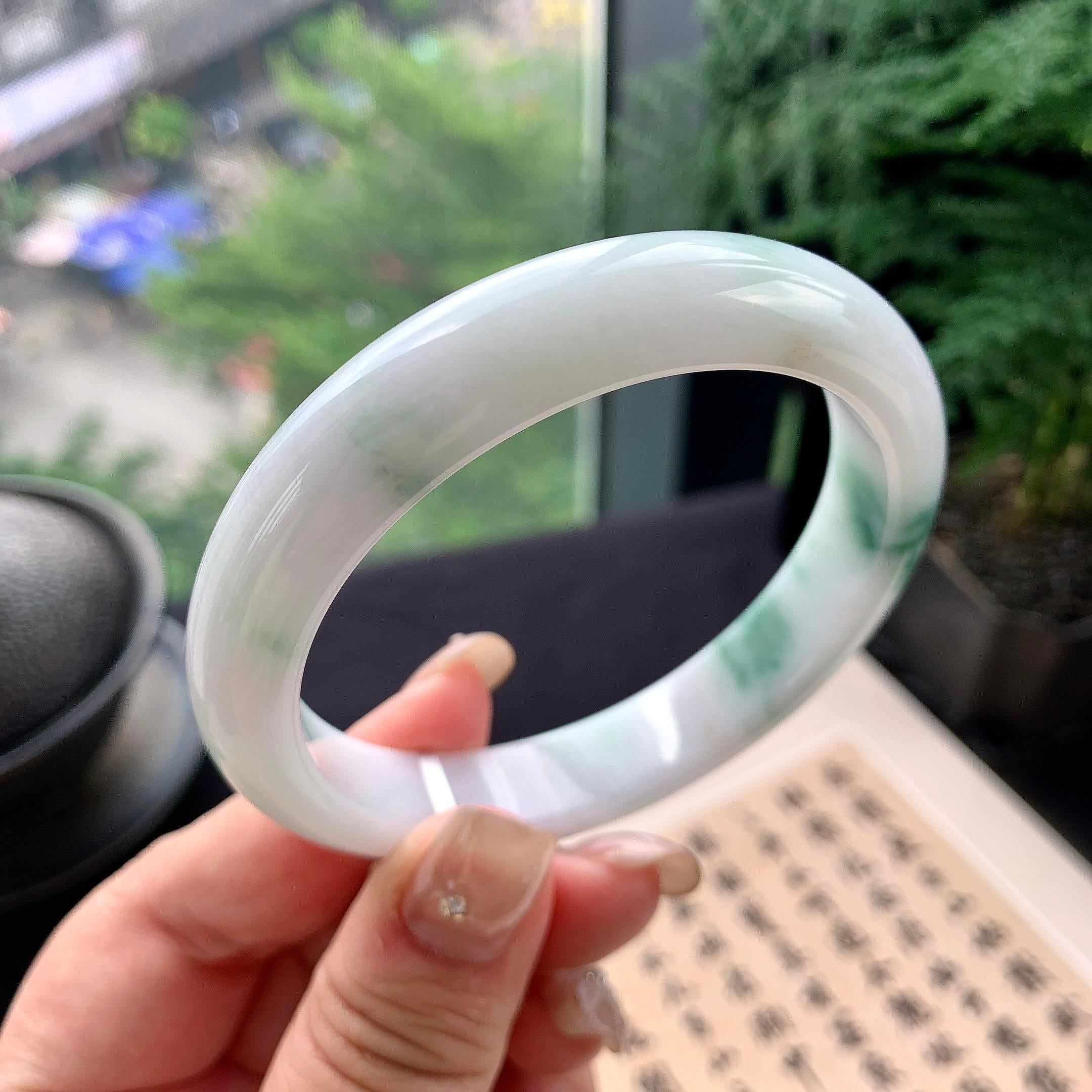 大圈口 细糯种飘绿花正圈平安镯 59圈口 天然缅甸A货翡翠（yc477609）