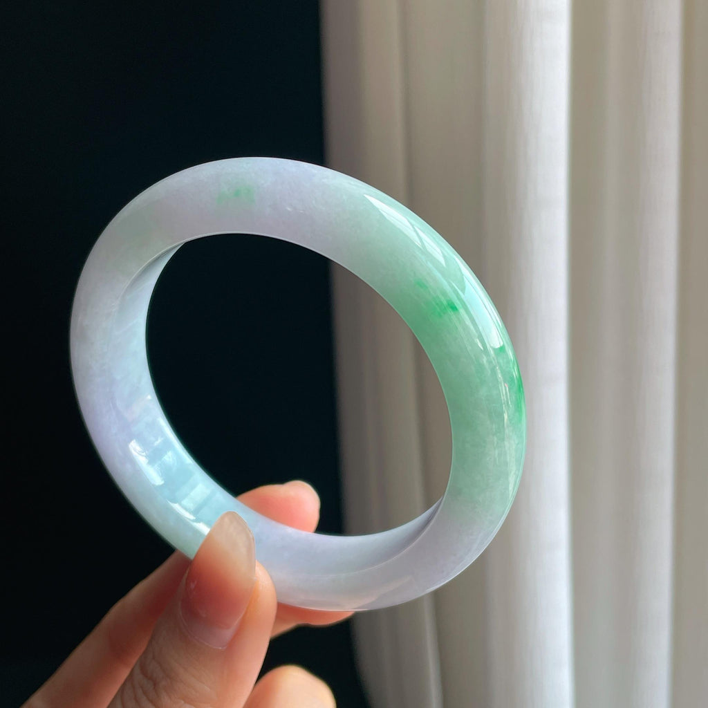 糯冰春底飘绿翡翠平安镯（57.6mm）（yc343935）
