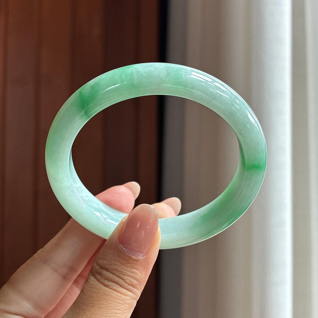 细糯带色贵妃镯 54圈 天然缅甸Ａ货翡翠（yc502533）