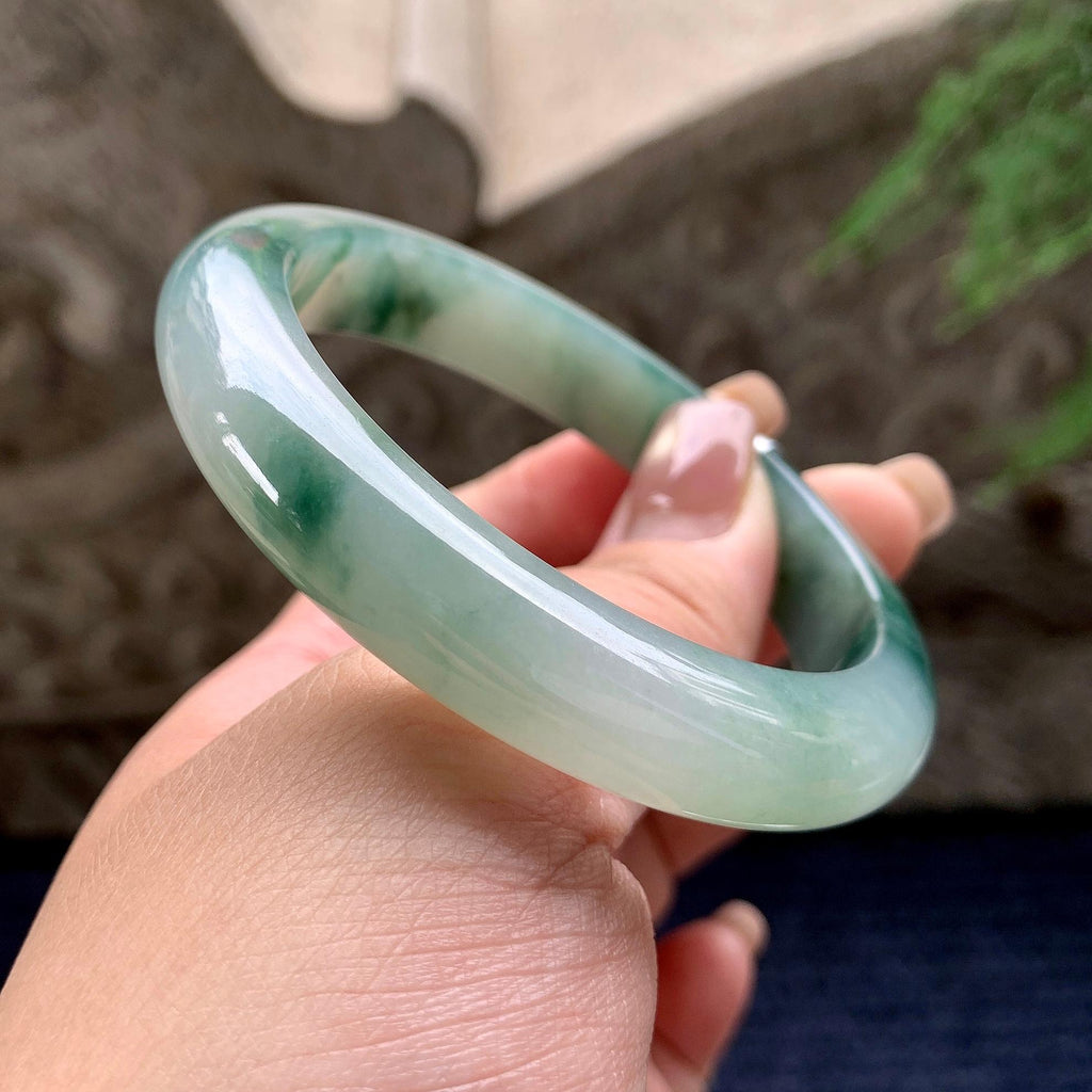 大圈口 细糯种飘绿花正圈平安镯 58圈口 天然缅甸A货翡翠（yc357746）