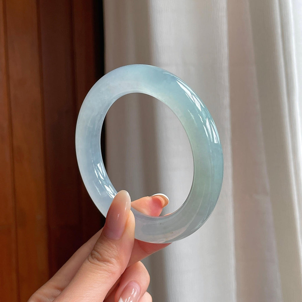 冰种蓝晴翡翠圆条手镯（56.2mm)（yc414476）