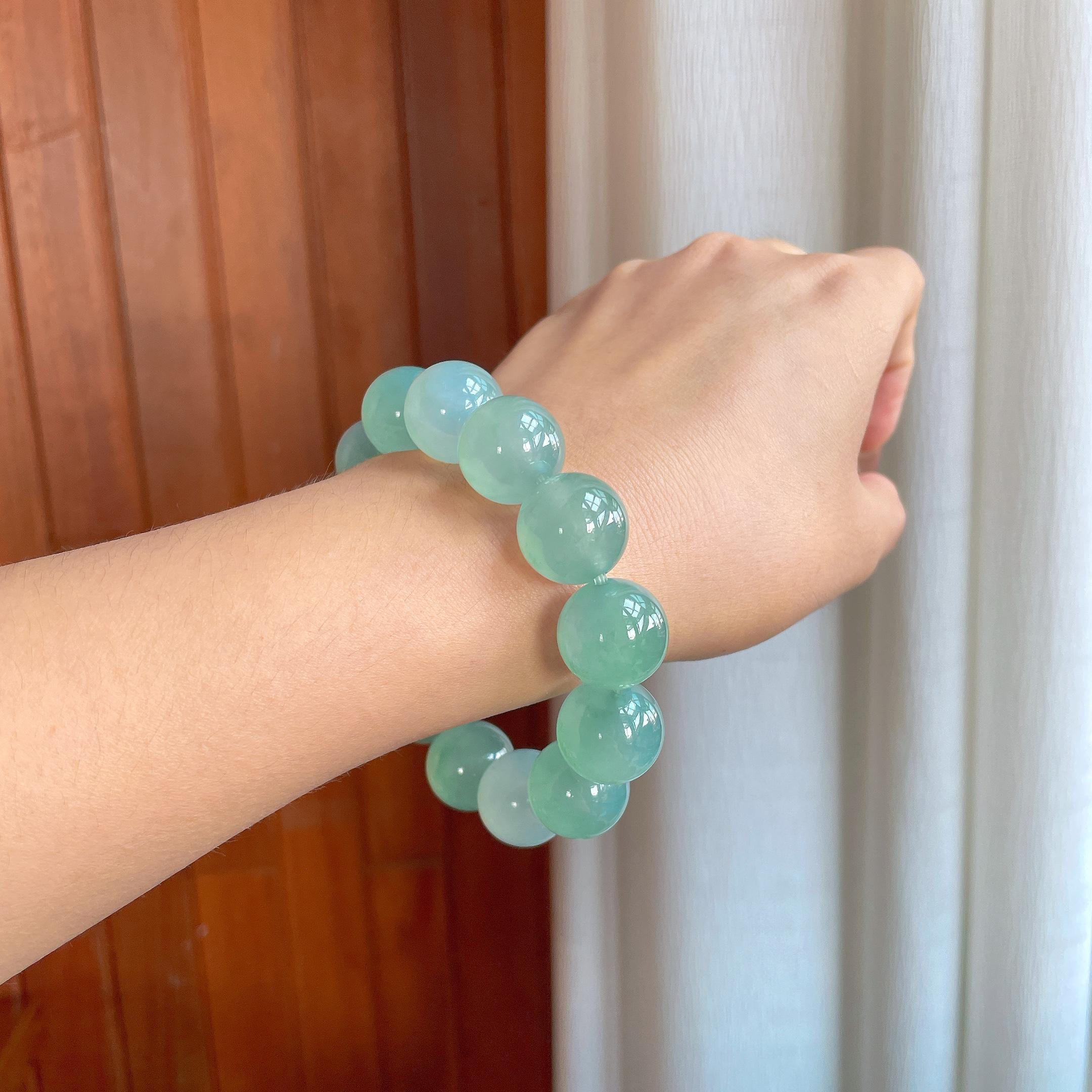 冰种蓝底翡翠珠串手串（yc363628）