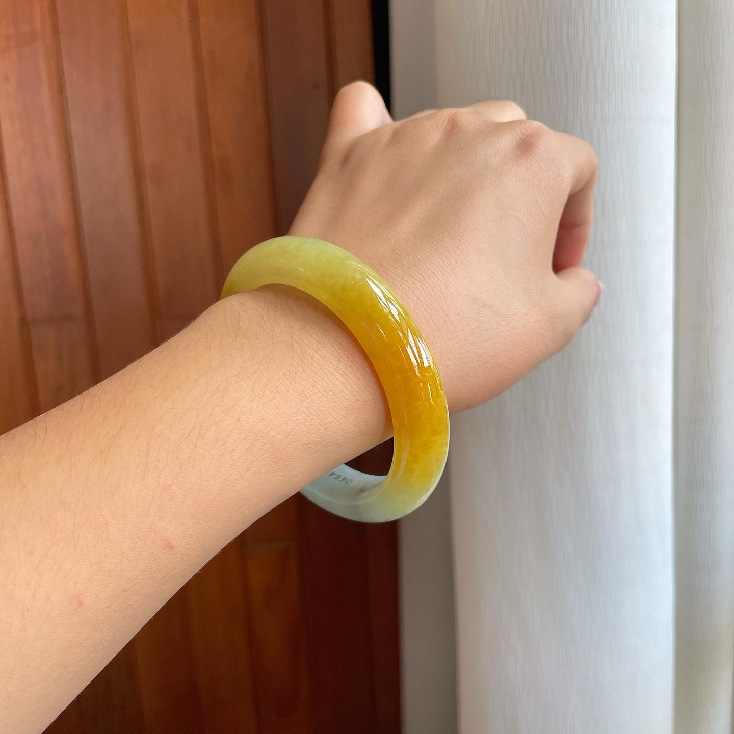 糯冰黄翡翡翠平安镯（58mm）（yc268219）