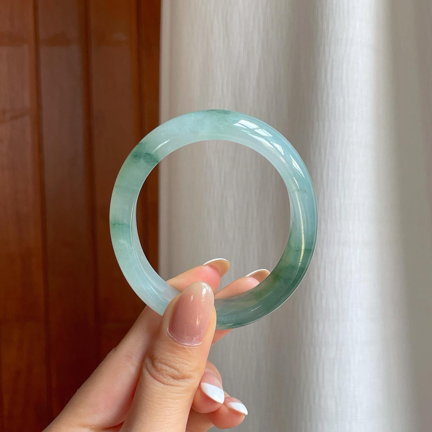 冰种飘花翡翠贵妃镯（56.4mm)（yc377079）