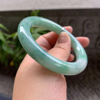 细糯种飘绿花圆条手镯55.7圈口 天然缅甸A货翡翠（yc332530）
