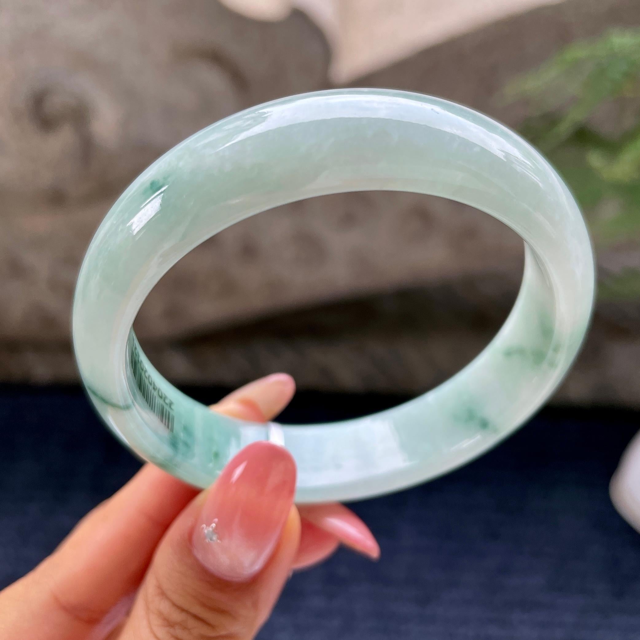细糯种飘花正圈平安镯56.5圈        天然缅甸A货翡翠（yc433604）