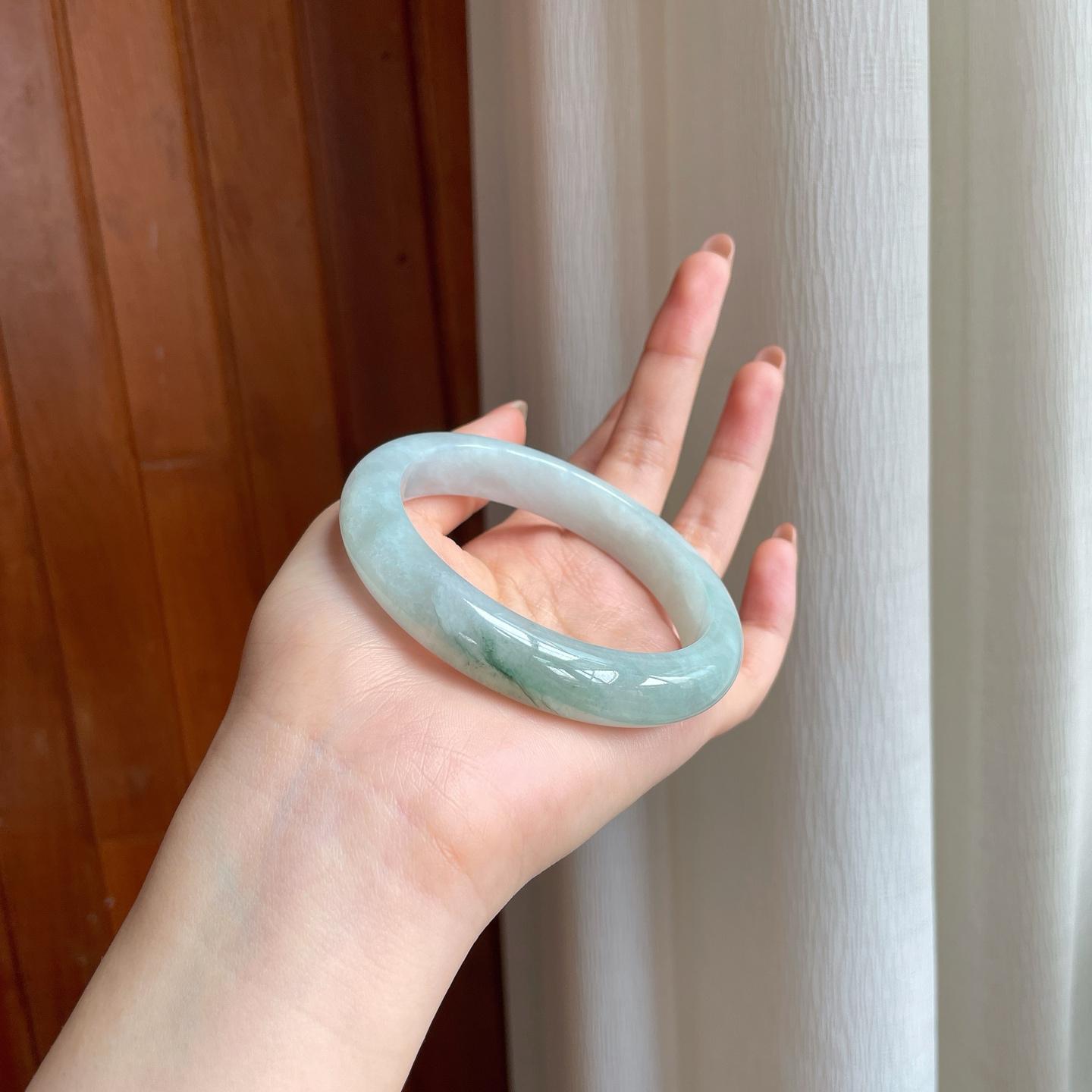 糯冰飘花翡翠平安镯（60mm)（yc350504）