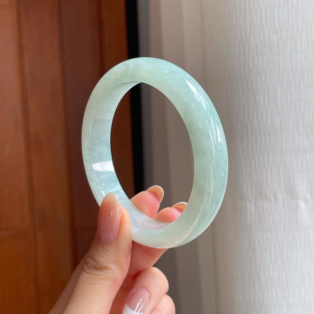 糯冰晴底翡翠平安镯（57mm)（yc375377）