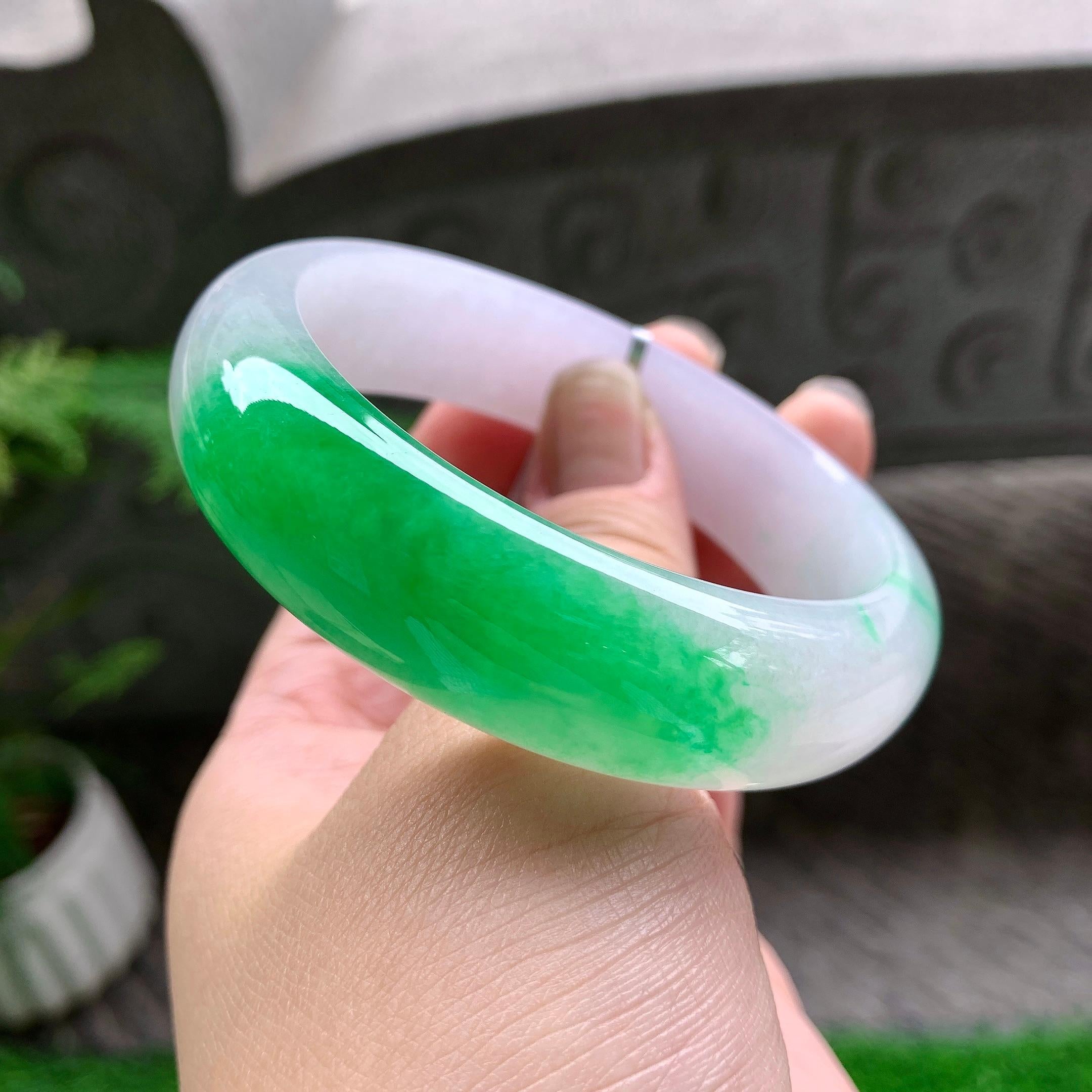 糯冰种飘阳绿宽版轮胎手镯（58.7mm）（yc253724）