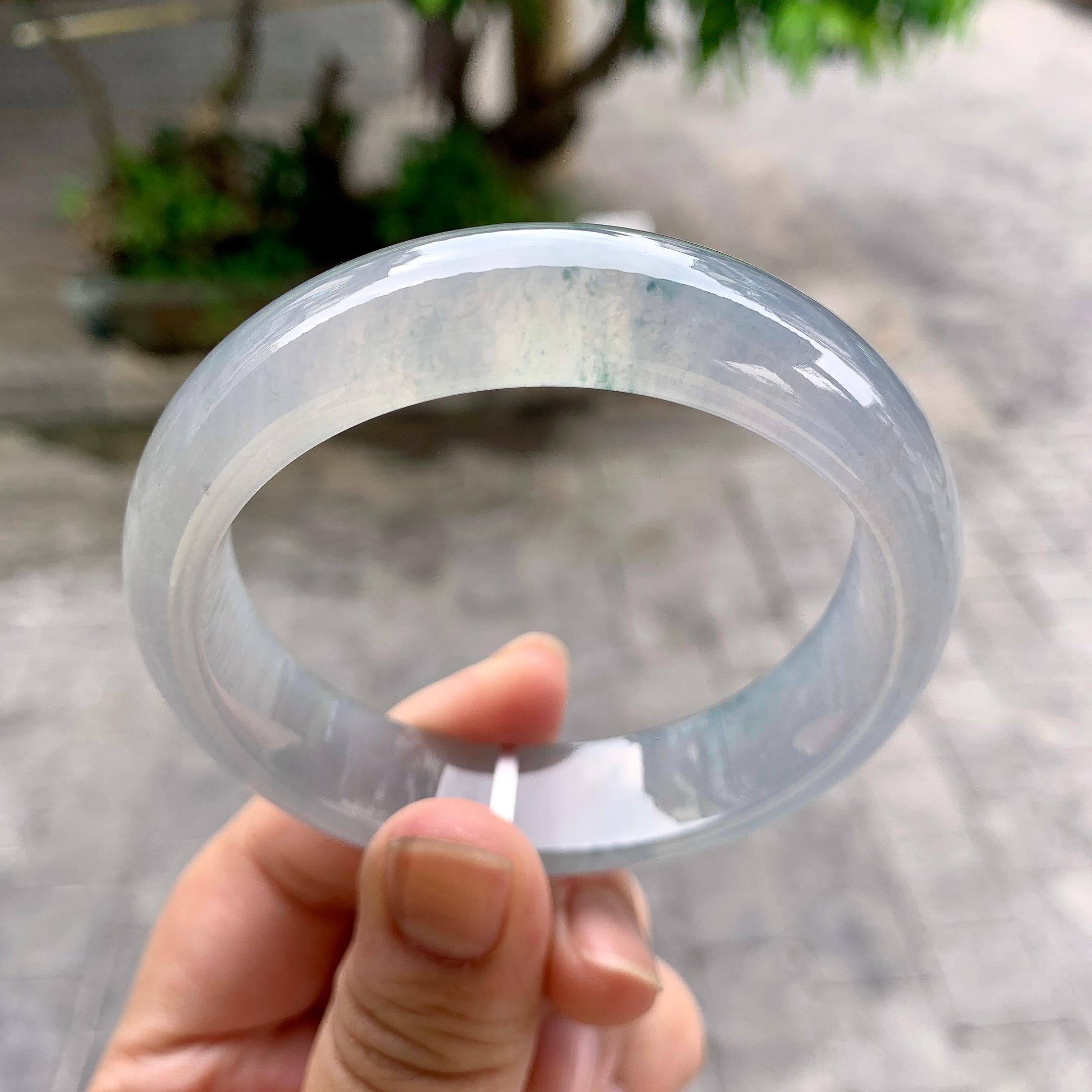 糯冰种飘花宽版轮胎手镯（57.2mm）（yc233907）
