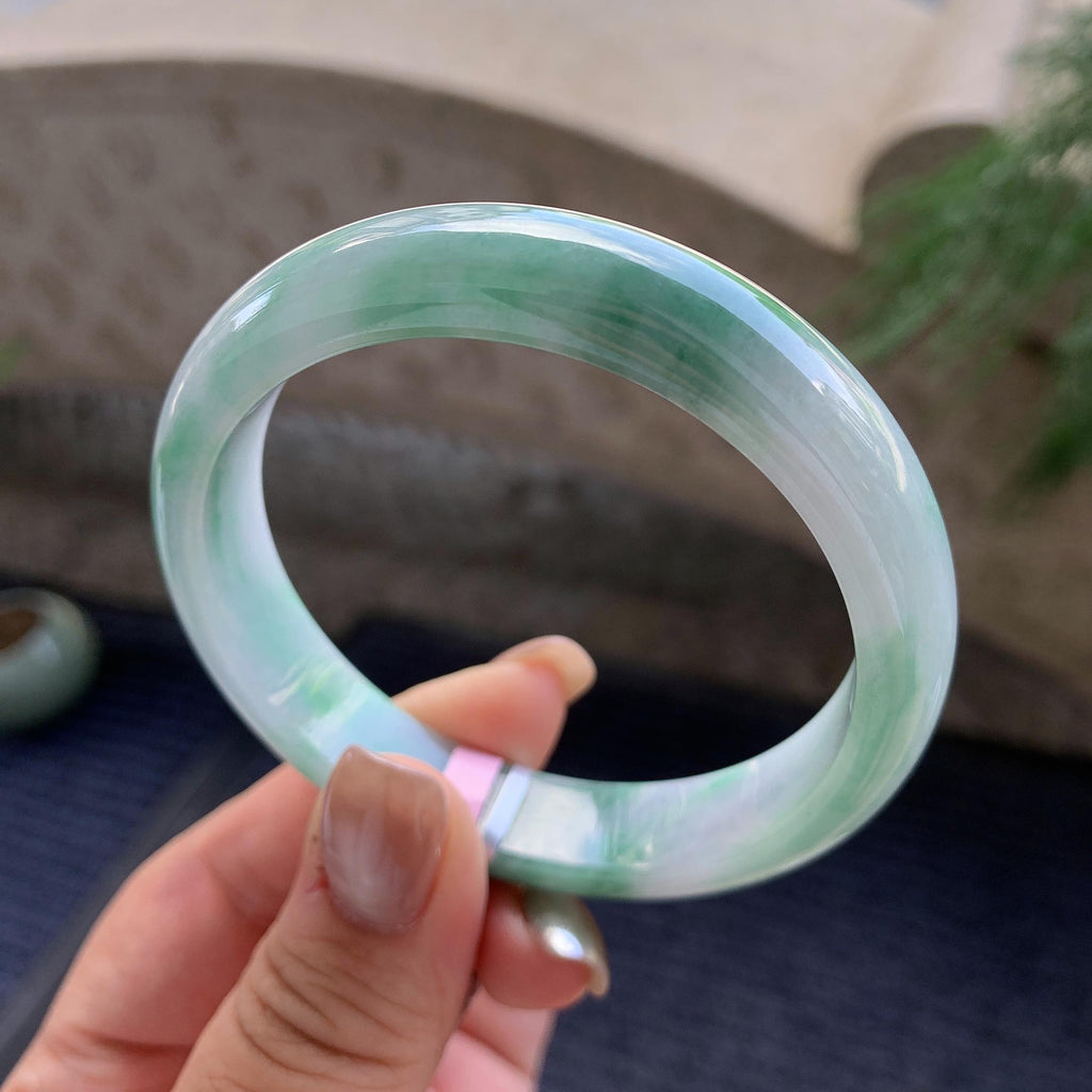 细糯种淡紫飘蓝花正圈平安镯  57.3圈口  天然缅甸A货翡翠（yc425978）