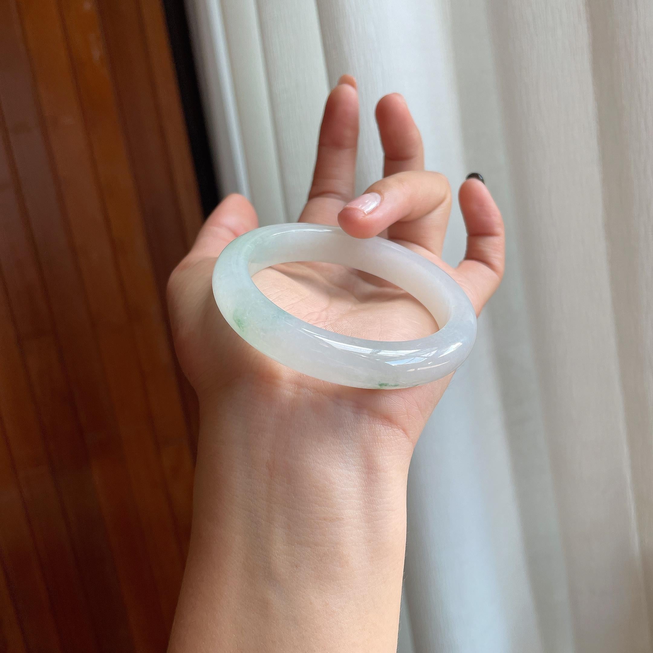 糯冰飘花翡翠平安镯（55mm）（yc285959）