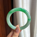 糯冰带色翡翠圆条手镯（yc426446）