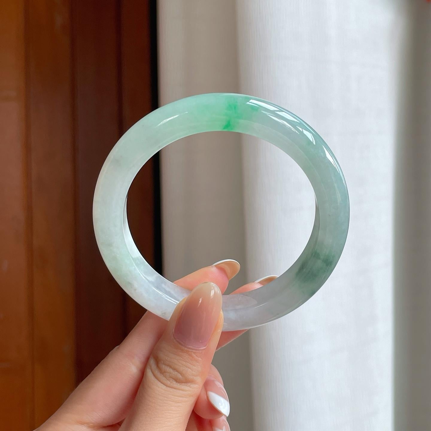 糯冰带色翡翠平安镯（58mm)（yc388754）