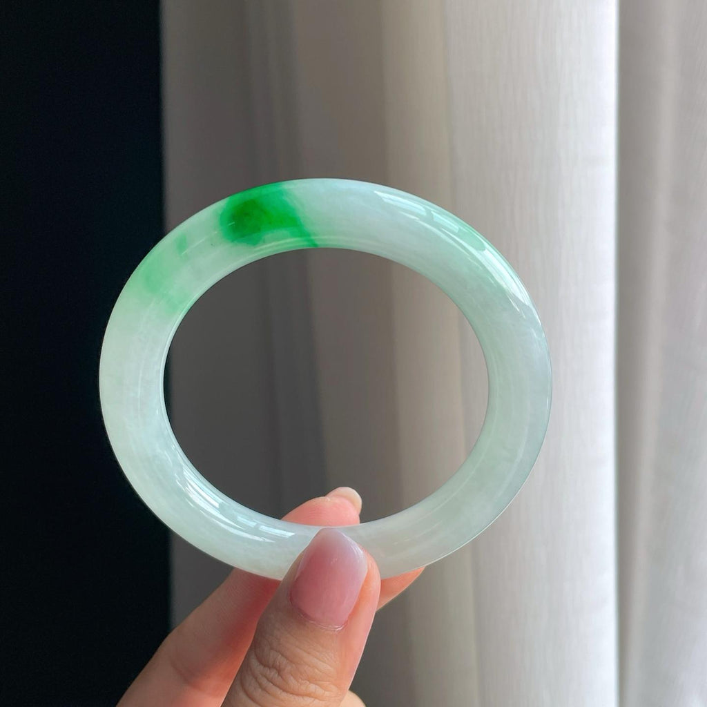 冰种飘阳绿翡翠圆条手镯（57.6mm）（yc381385）
