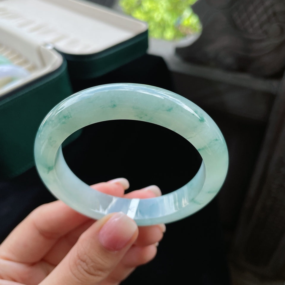 冰种飘花，正圈翡翠手镯（55.3mm）
