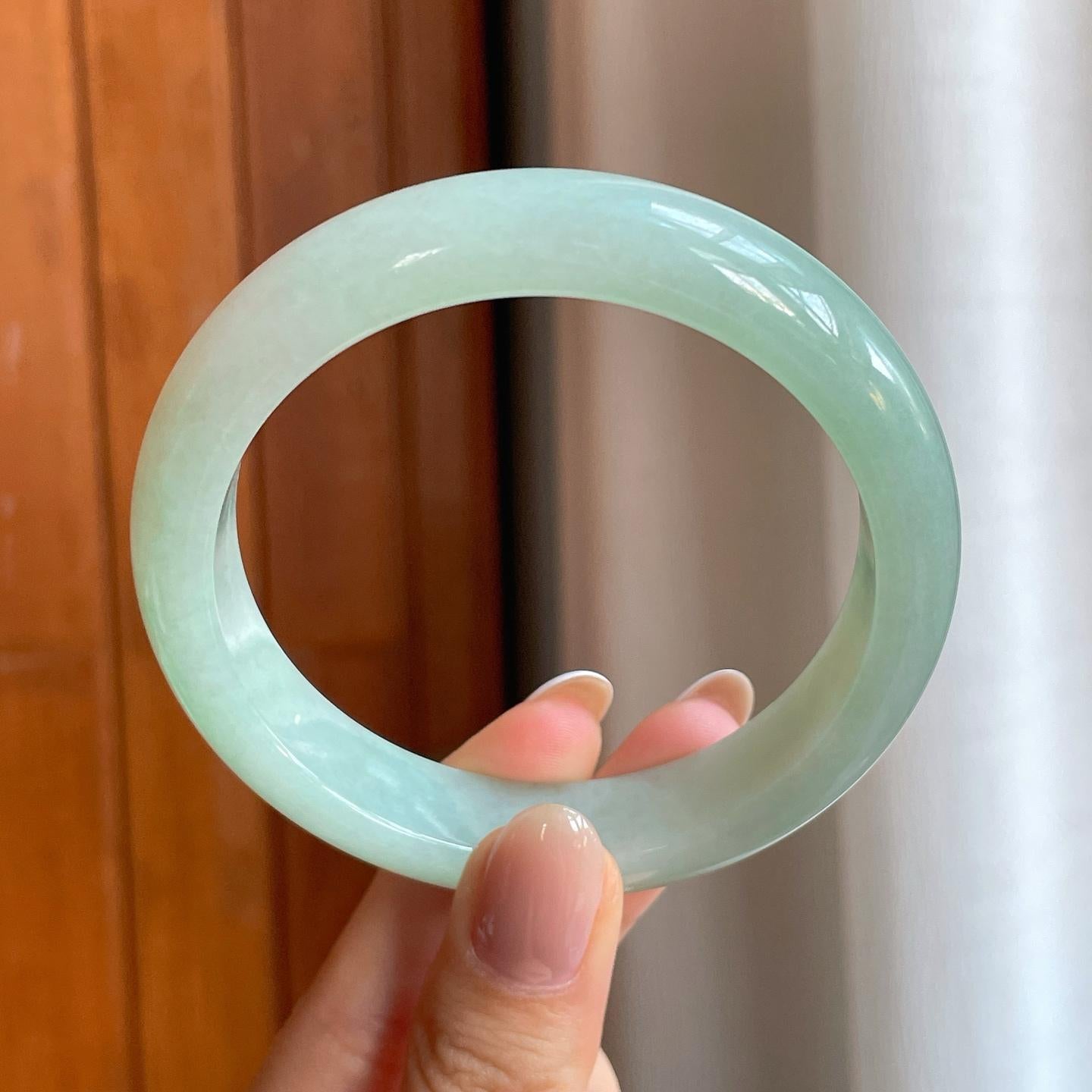 糯冰晴底翡翠平安镯（59.2mm)（yc376695）