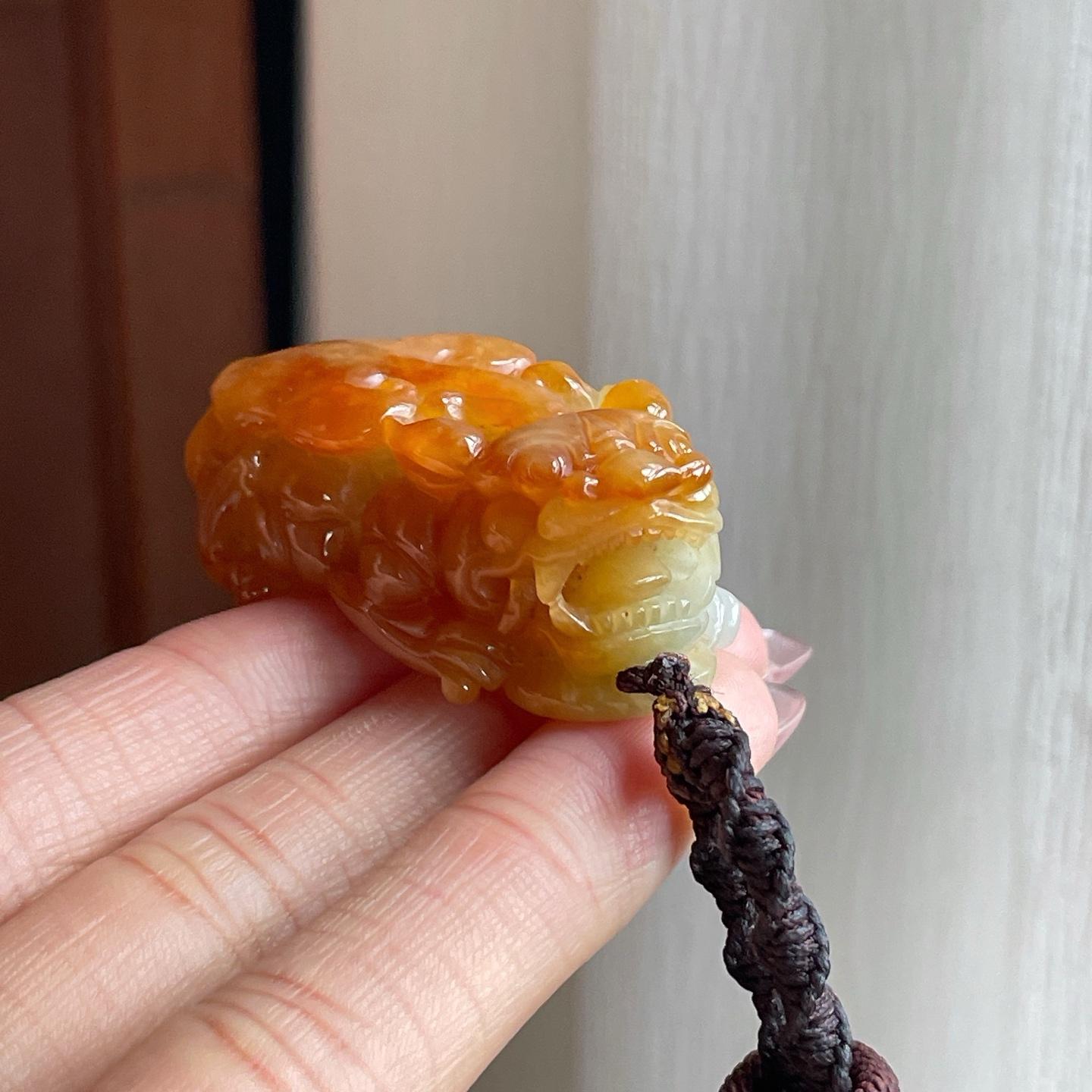 糯冰黄翡翡翠貔貅（yc290066）