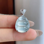 18k金镶冰玻种无色翡翠豆子（yc241862）