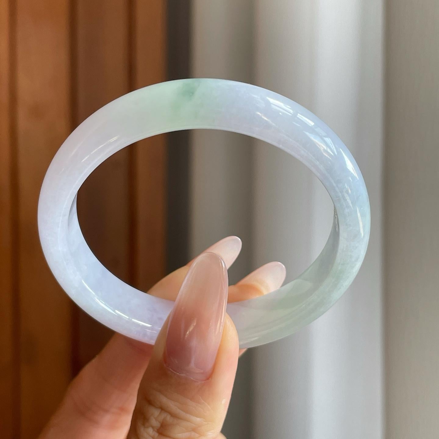 糯冰淡椿彩翡翠贵妃镯（51.3mm（yc279378）