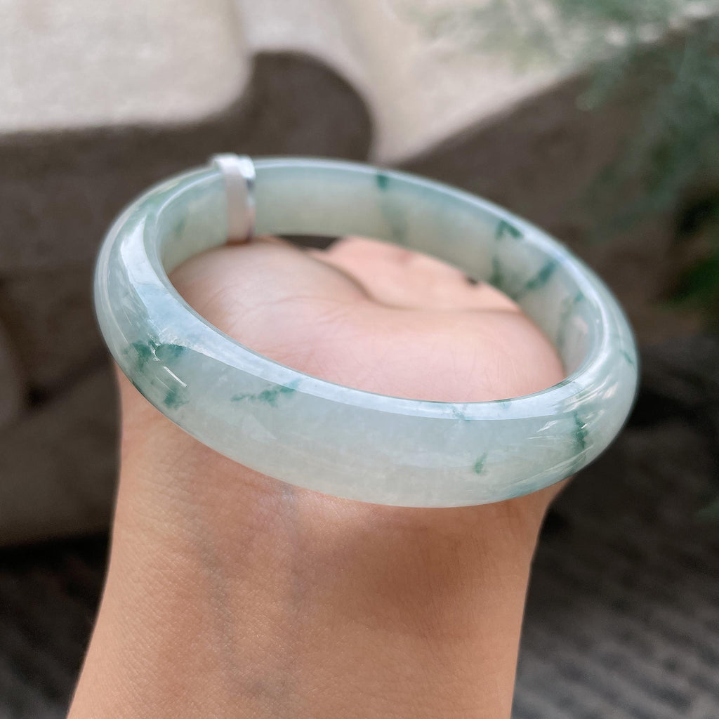 细糯种飘花正圈平安镯56.7圈     天然缅甸A货翡翠（yc366510）