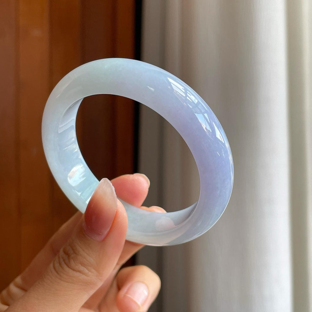 糯冰春带彩翡翠平安镯（51.8mm）（yc311411）