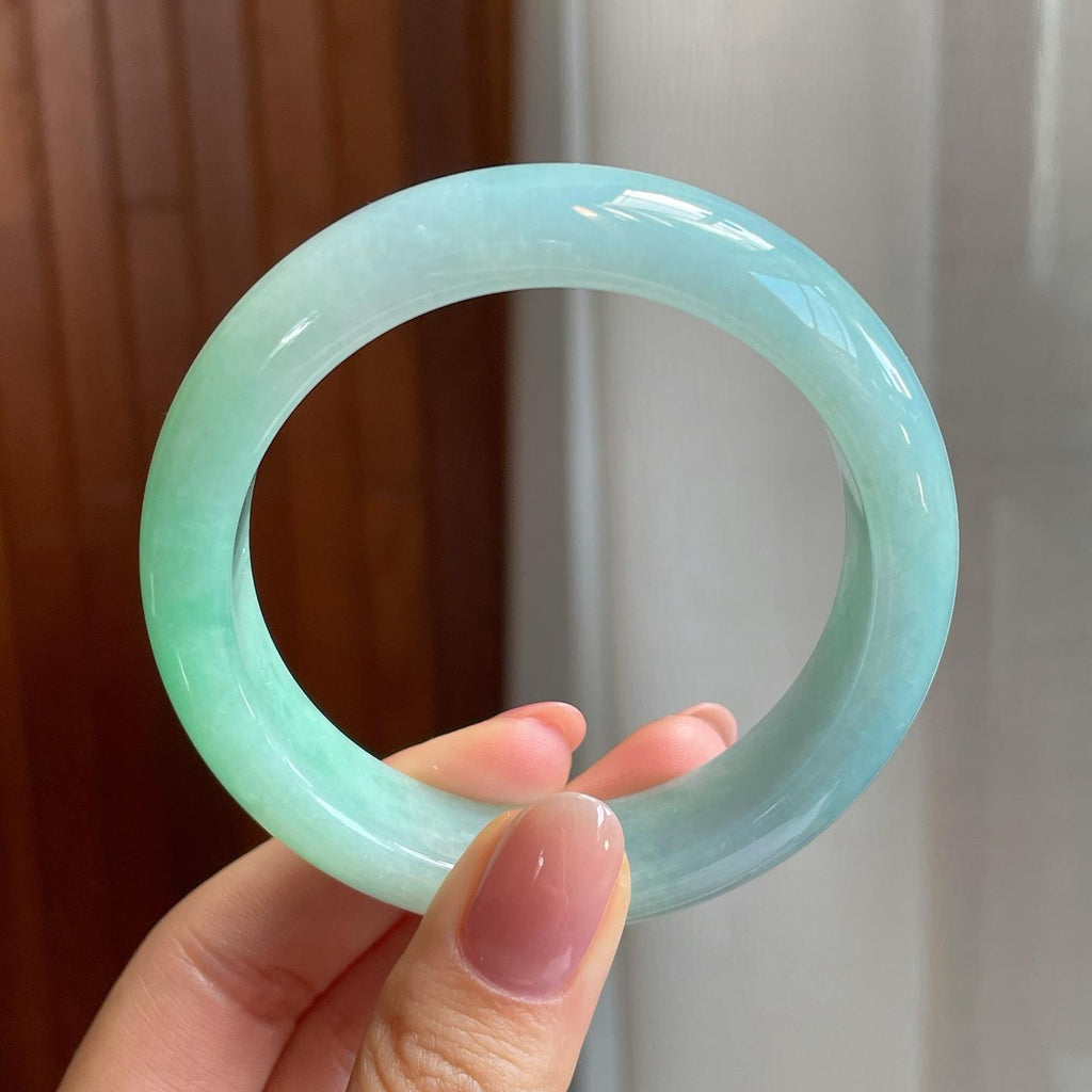 糯冰种果绿底翡翠平安镯（54.7mm)（yc320882）