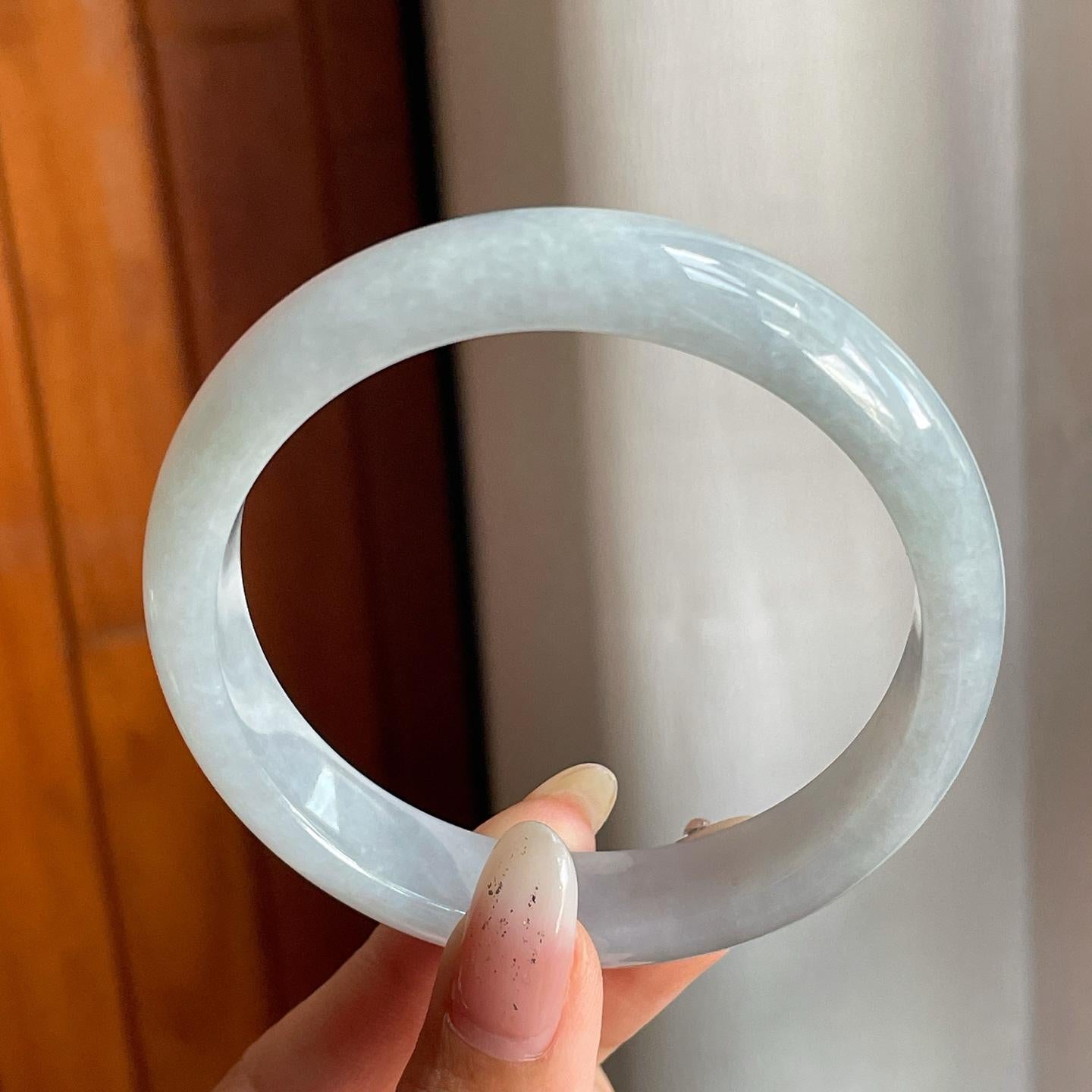 糯冰种带底色翡翠平安镯（58.8mm）（yc216827）