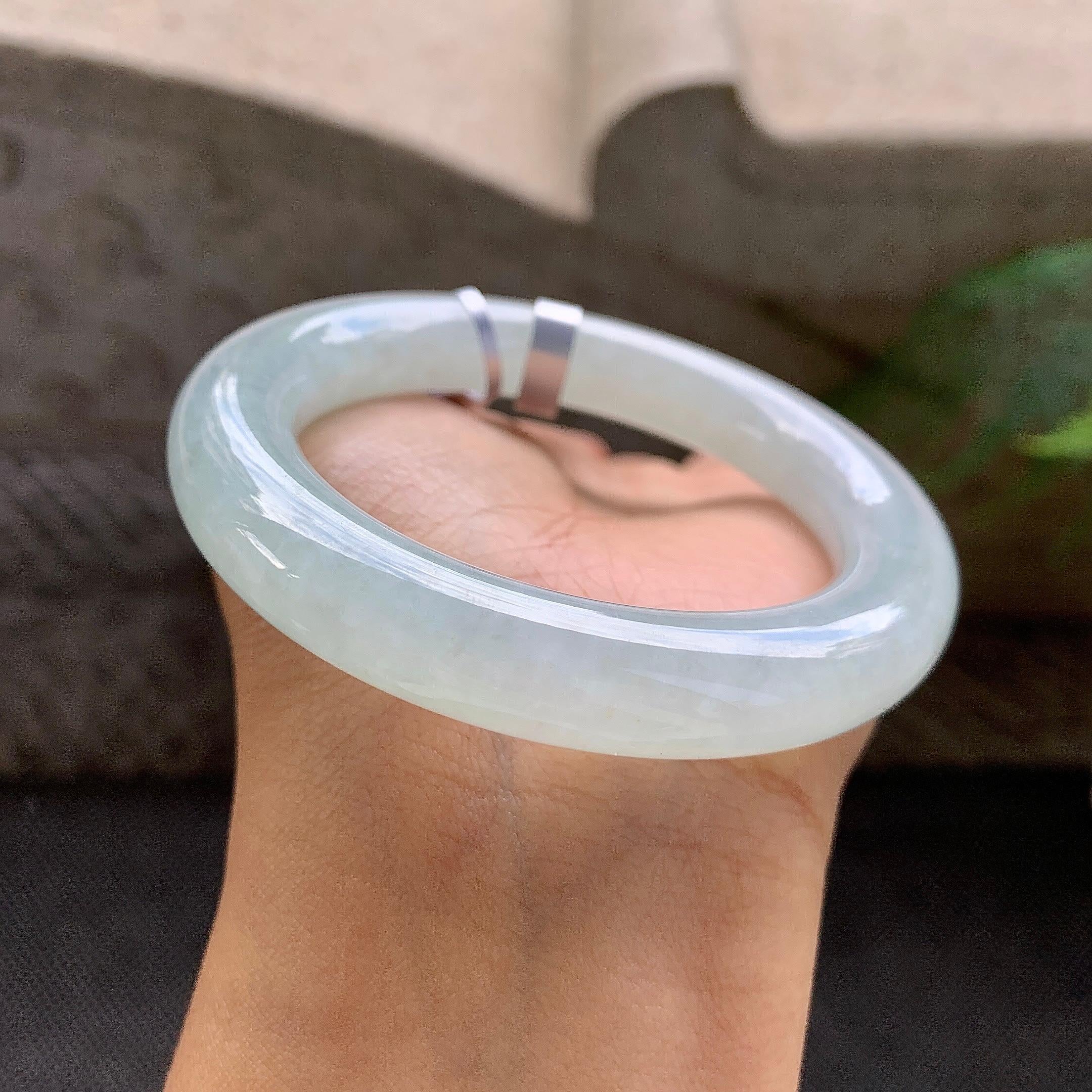 细糯种带底色圆条手镯（54.2mm）（yc272082）